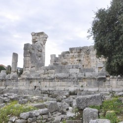 Ain Akrine, Temple 1