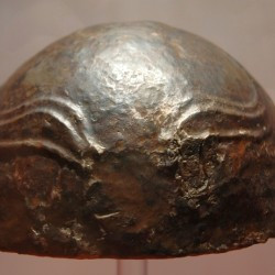 Krefeld, Roman helmet, adapted to Germanic taste