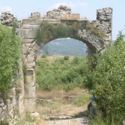 Aspendus, East gate