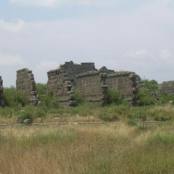 Aspendus, Agora with shops
