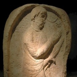 Aššur, Parthian stele of a worshipper