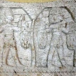 Tell Ahmar, Procession of servants