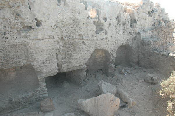 Boreum, Rock chambers