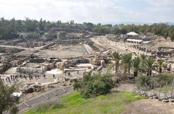 Beth Shean, Roman forum