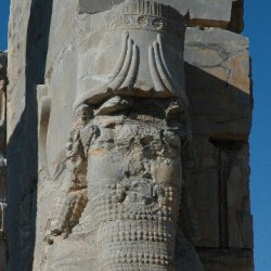 Persepolis, Gate of All Nations, Lamassu