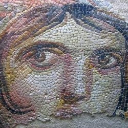 Zeugma, The so-called "gypsy girl"