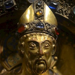 Maastricht, St.Servaas, Box reliquary of Servatius (detail)