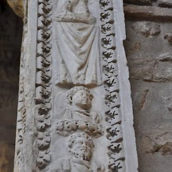 Rome, Arch of the Bankers, Military standard with portraits of Septimius Severus and Caracalla