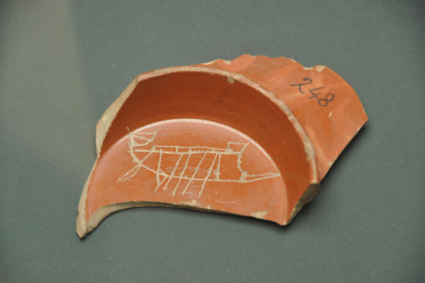 Vechten, Samian ware with graffito of a ship (PUG collection)