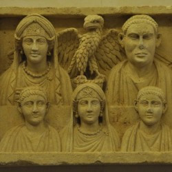 Palmyra, Tombstone of a family