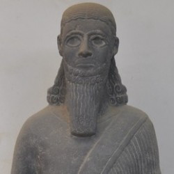 Tell Fekheriye, Statue of king Hadad-yisi