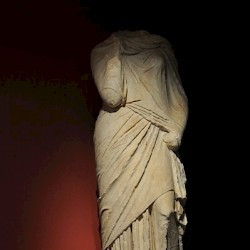 Limyra, Ptolemaion, Statue of a lady