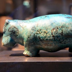 Thebes, Statuette of a hippopotamus