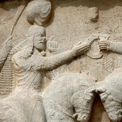 Naqš-e Rustam, Investiture relief of Ardašir I, Ardašir