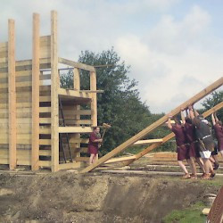Nijmegen, Kops Plateau, Reconstructing the wall (2008 Roman Festival)