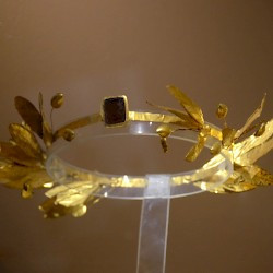 Ancyra, Balgat Tomb, wreath